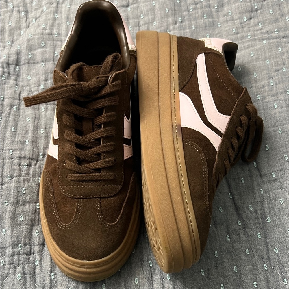 Steve Madden Brown Pink sz 9 Dodge shoes Suede Sneakers platform